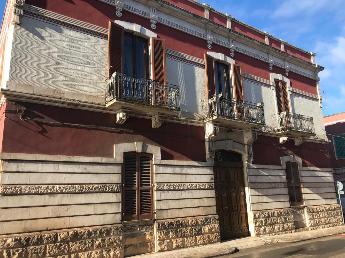 Palazzo De Bellis Vitti Nella Citta Delle Grotte Bed & Breakfast Castellana Grotte Bagian luar foto